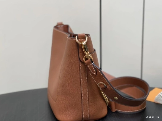 LOUIS 20.5 20 VUITTON and Lock x 12CM x - Walk 0716